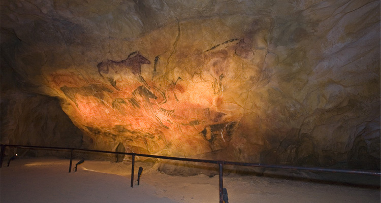 Visitas guiadas a la Cueva de Cuevas del Parque