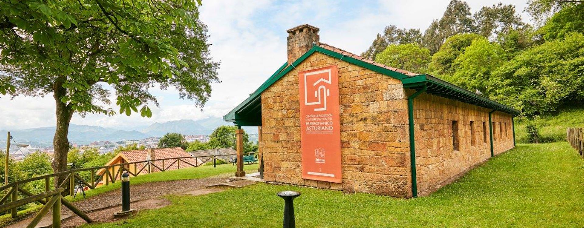 Ir a Imagen Centro del Prerrománico Asturiano