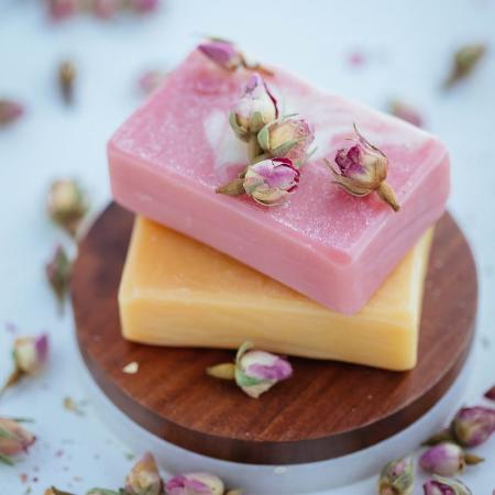 Jabones ecológicos y cosmética natural con Astesanamente